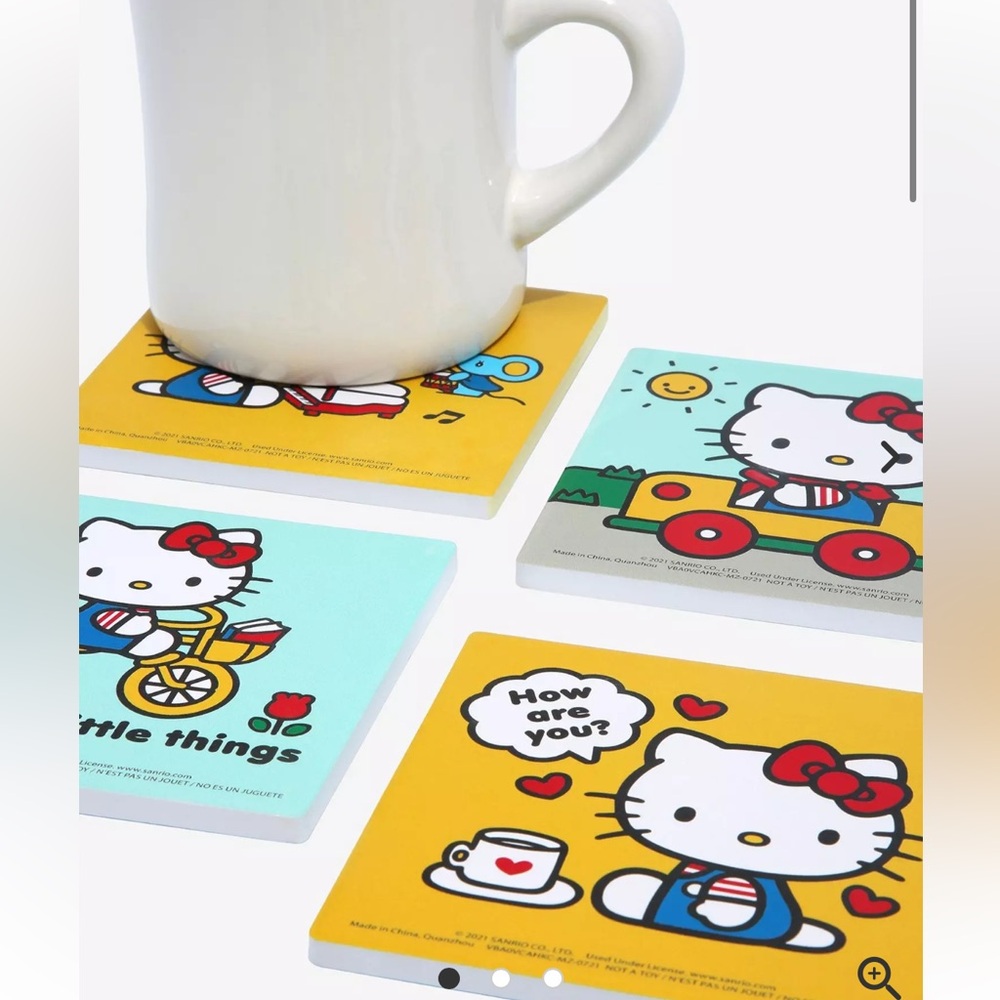 NIB Hello Kitty ceramic Coaster Set